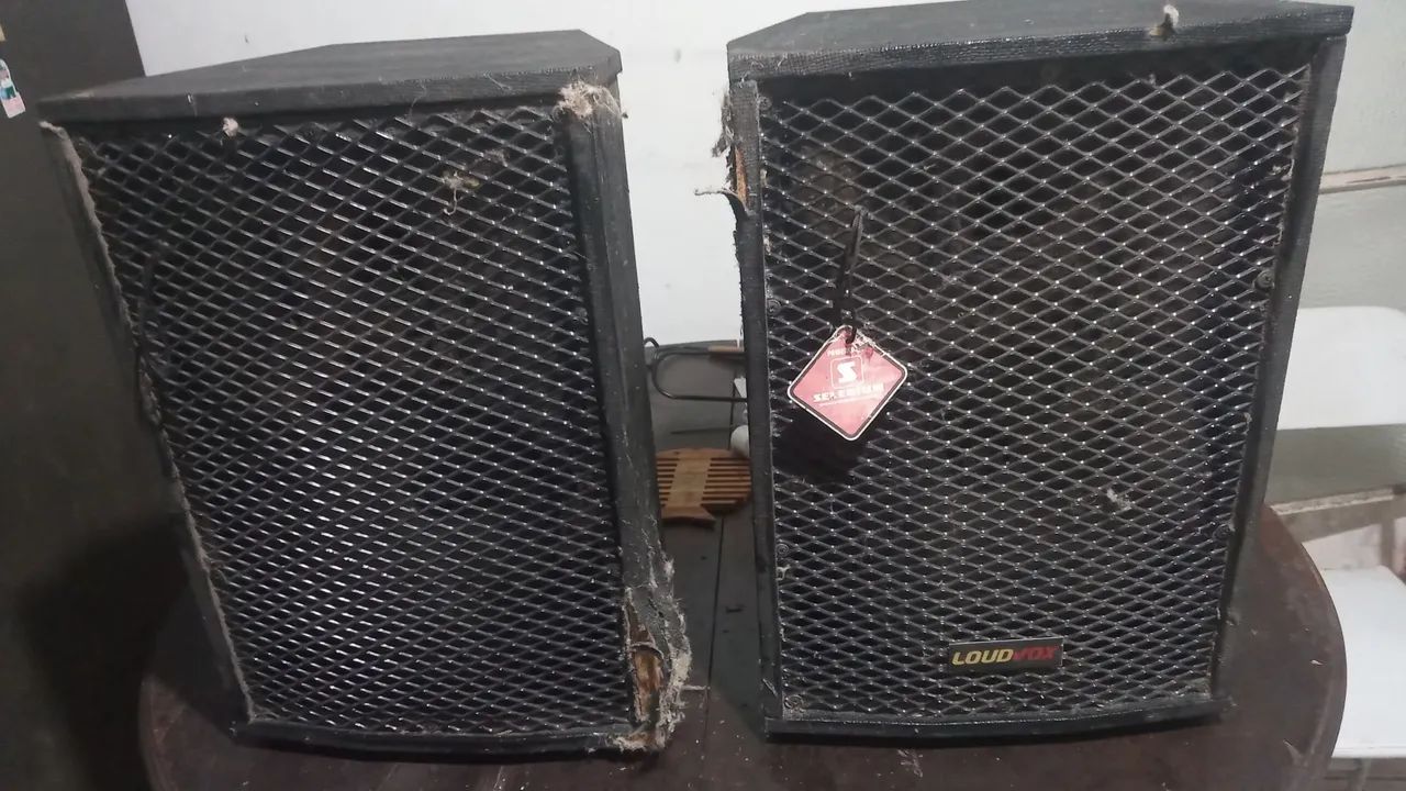 Amplificador da Oneal e um par de caixas da Loudvox - Foto 2