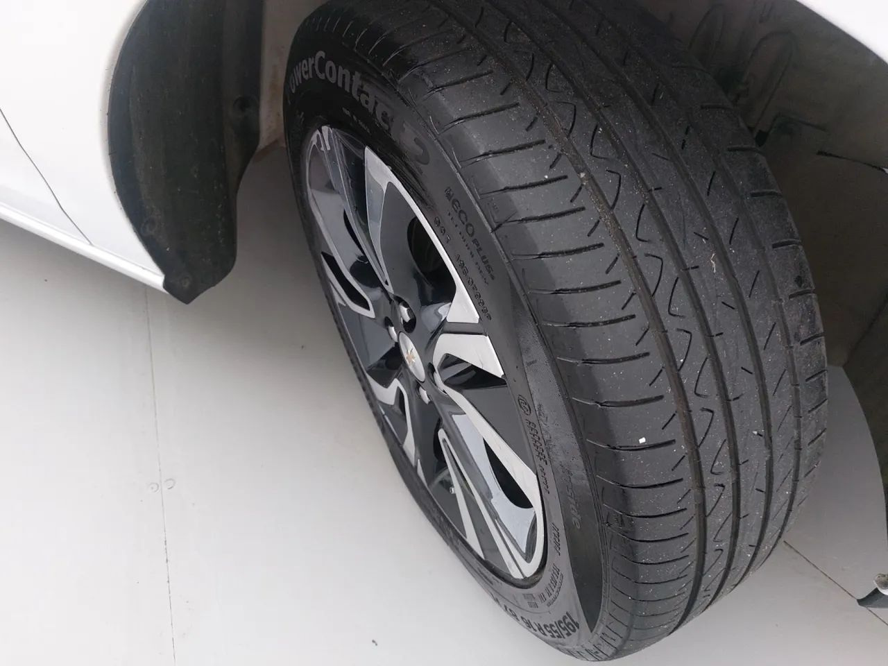 Chevrolet Onix Sedan Plus Premier 1.0 12V TB Flex Aut. 4P, foto 13 de 18