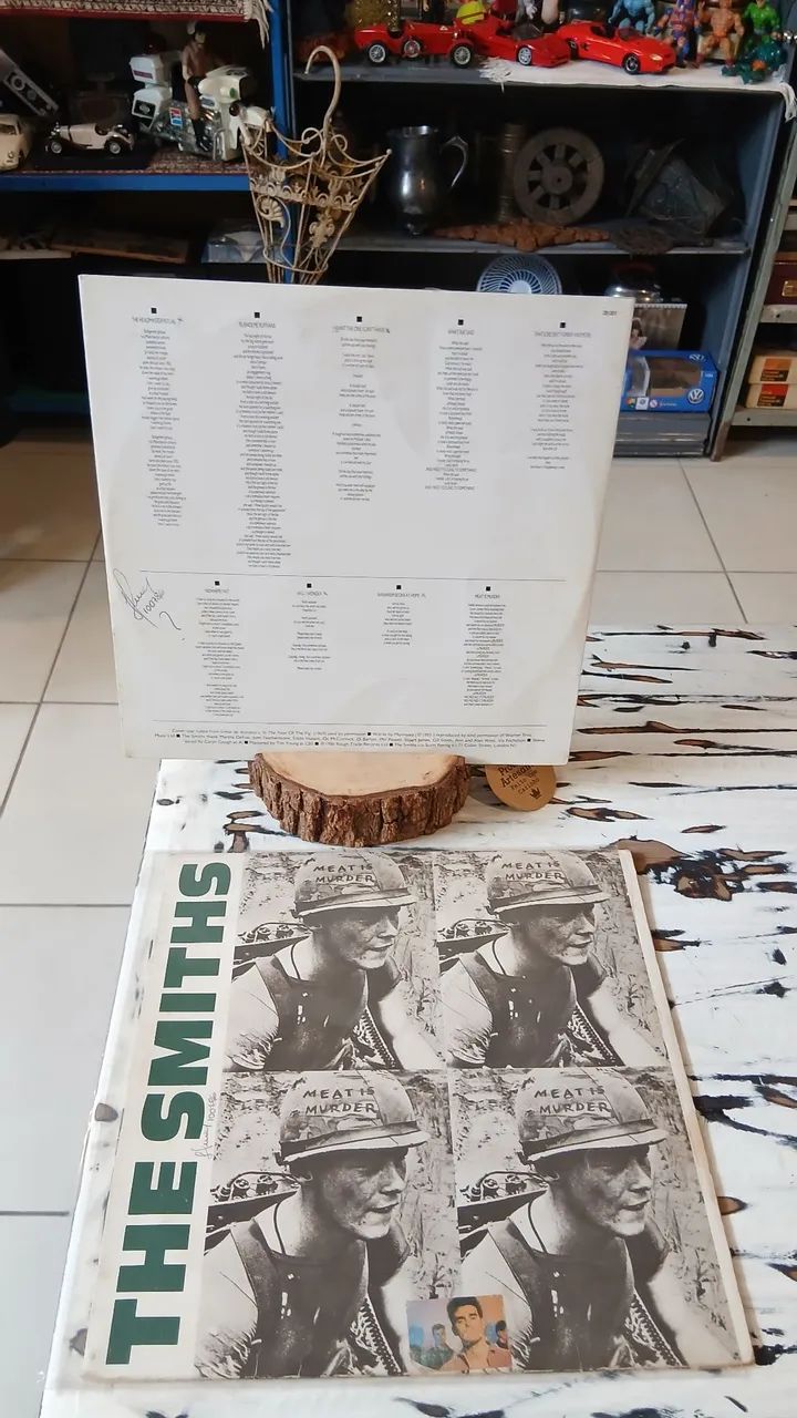 Disco de vinil The Smiths, álbum "Meat Is Murder" de 1985. - Foto 4