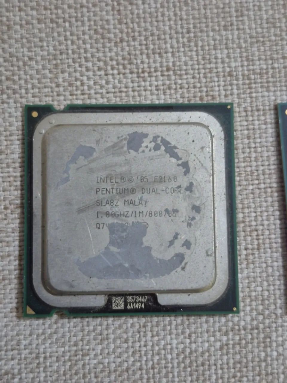 DOAÇÃO - Lote com 5 Processadores Intel LGA 775 - Foto 2