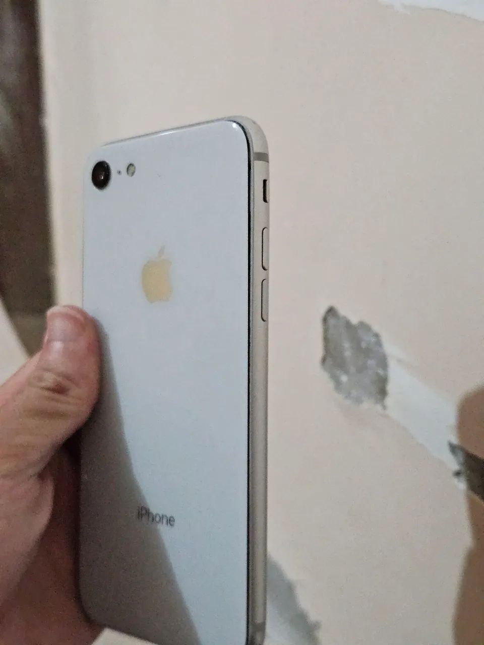 Vendo iPhone 8 - Celulares e Smartphones - Conjunto Primavera