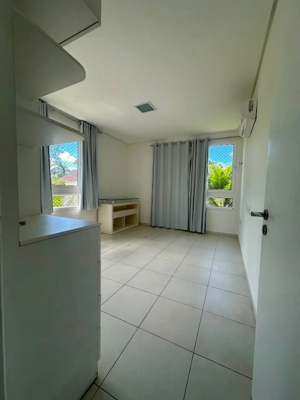 Excelente casa 04 quartos em condomínio - Foto 4