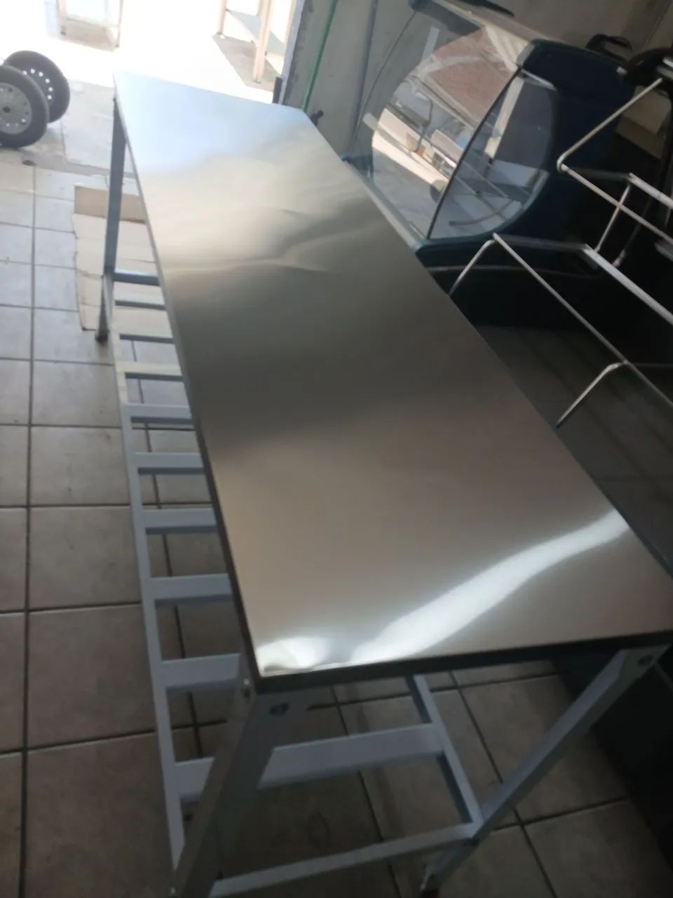 Mesa inox nova zero. 1,90 x55 = valor 1,250 - Foto 2