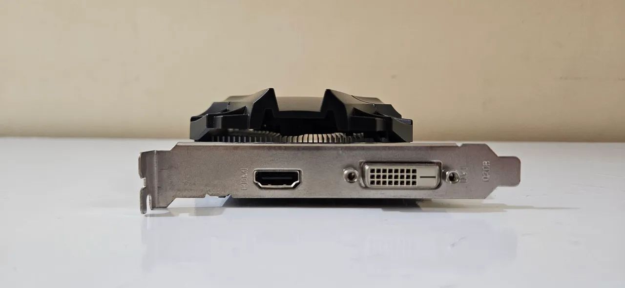 Placa de Vídeo Galax GeForce GT 1030 2GB - DDR4 64 bits - Foto 3