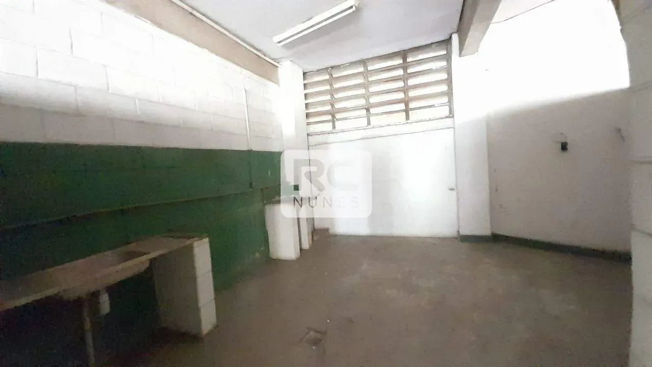 Galpão com área de 340 m² Bairro Planalto - Foto 4