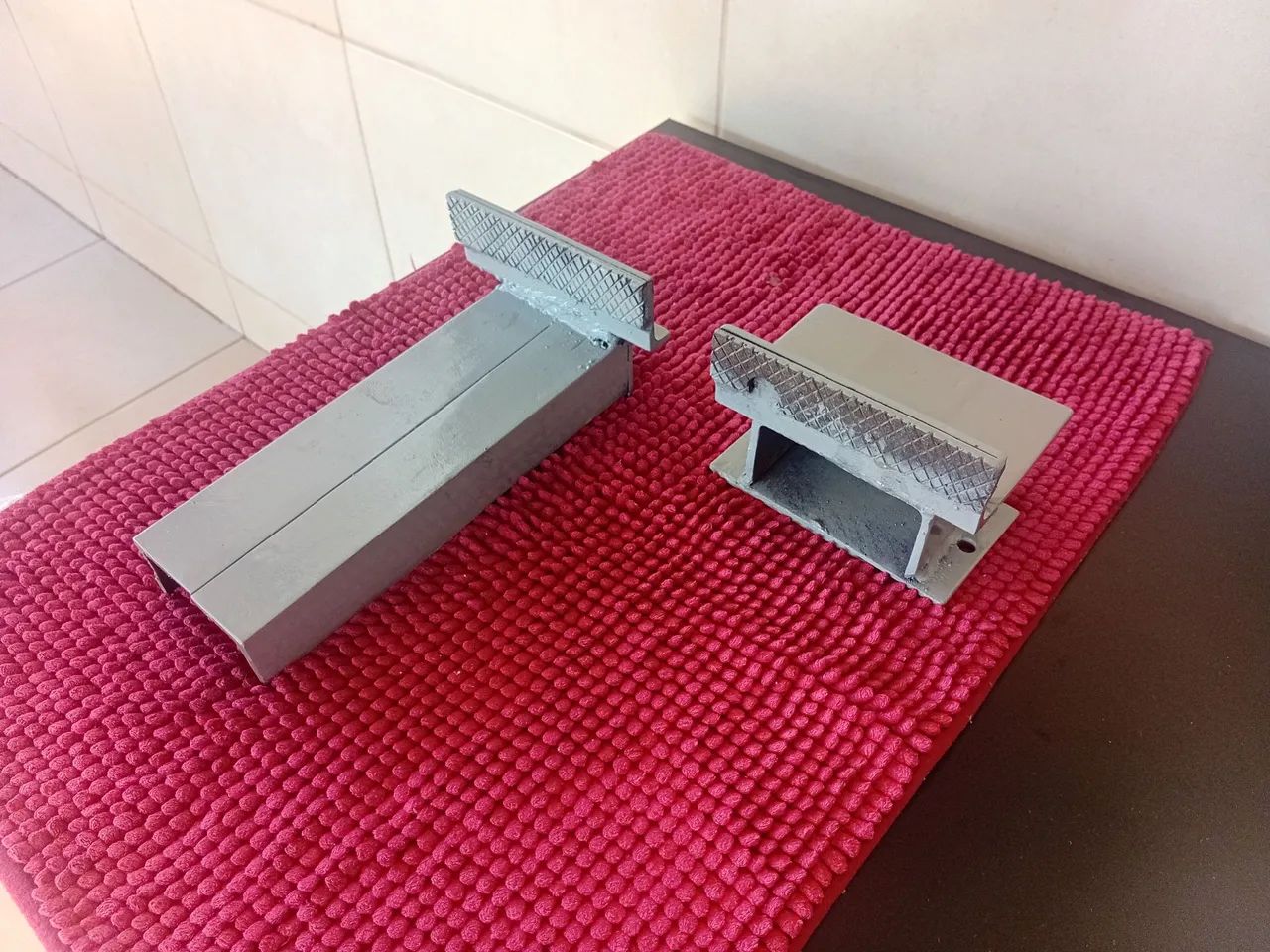 Morsa Torno de Bancada - Média - Foto 2