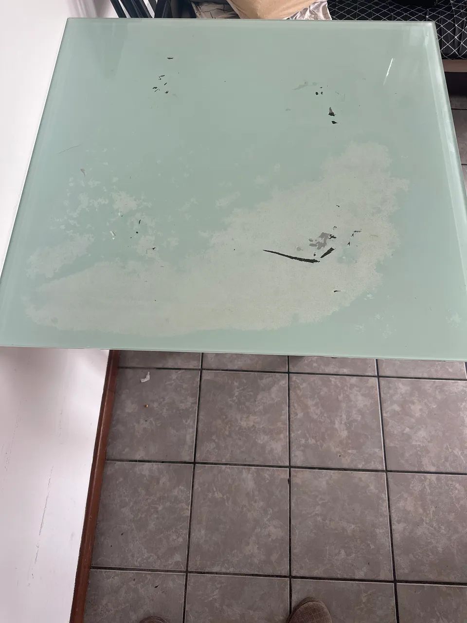 Mesa de jantar simples