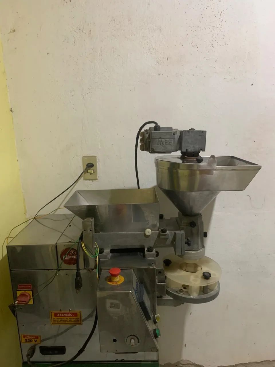 MÁQUINA DE FAZER COXINHA - Foto 2