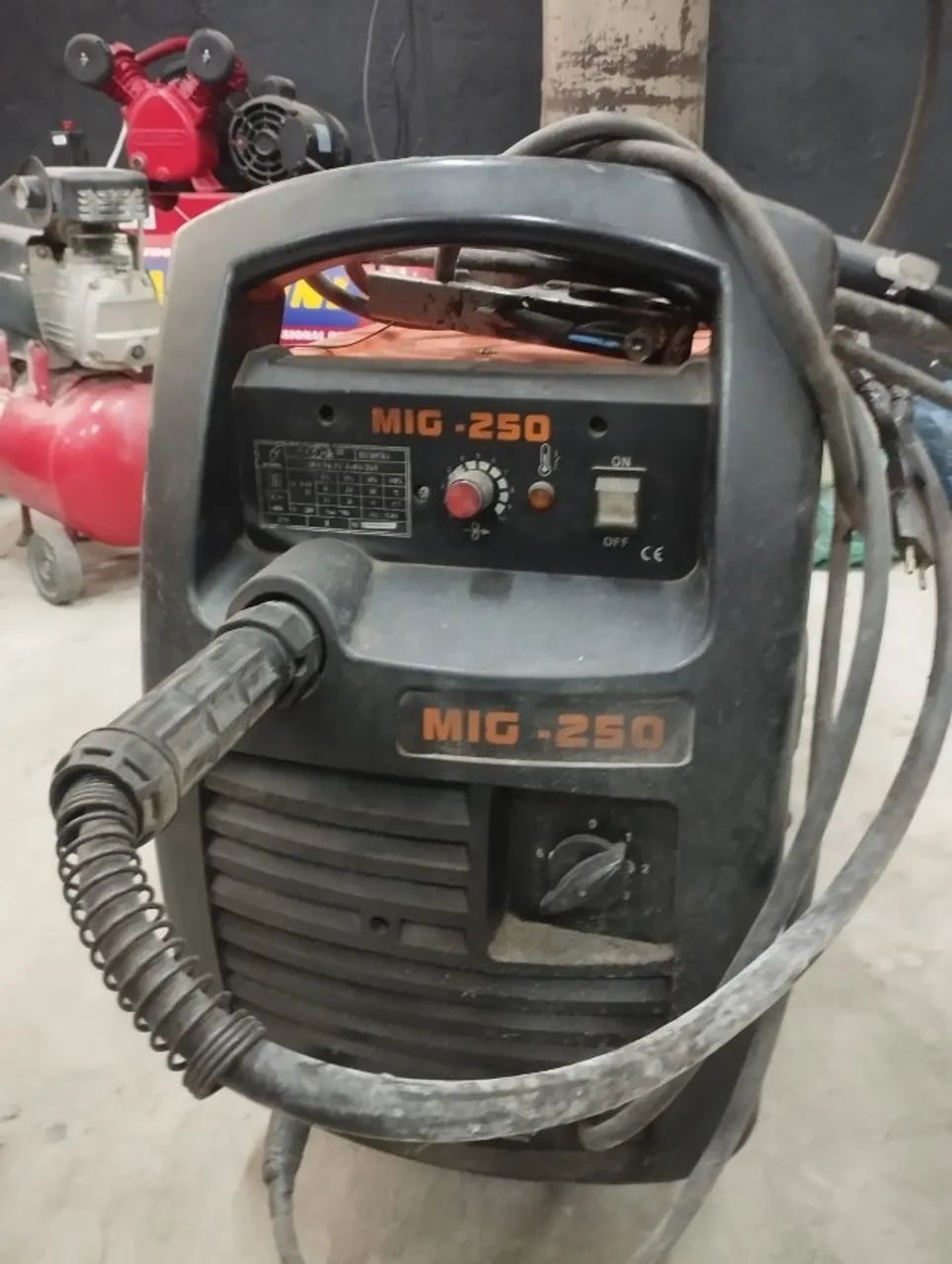maquina de solda mig smarte 250a
