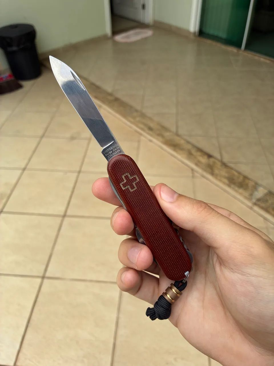 Canivete Victorinox Compact com talas de micarta - Foto 3