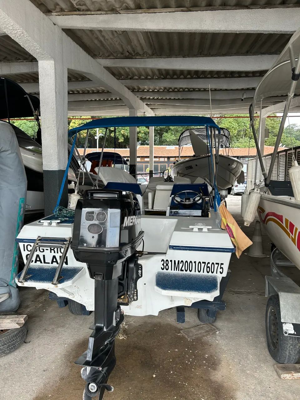 Vendo lancha 16 pés 