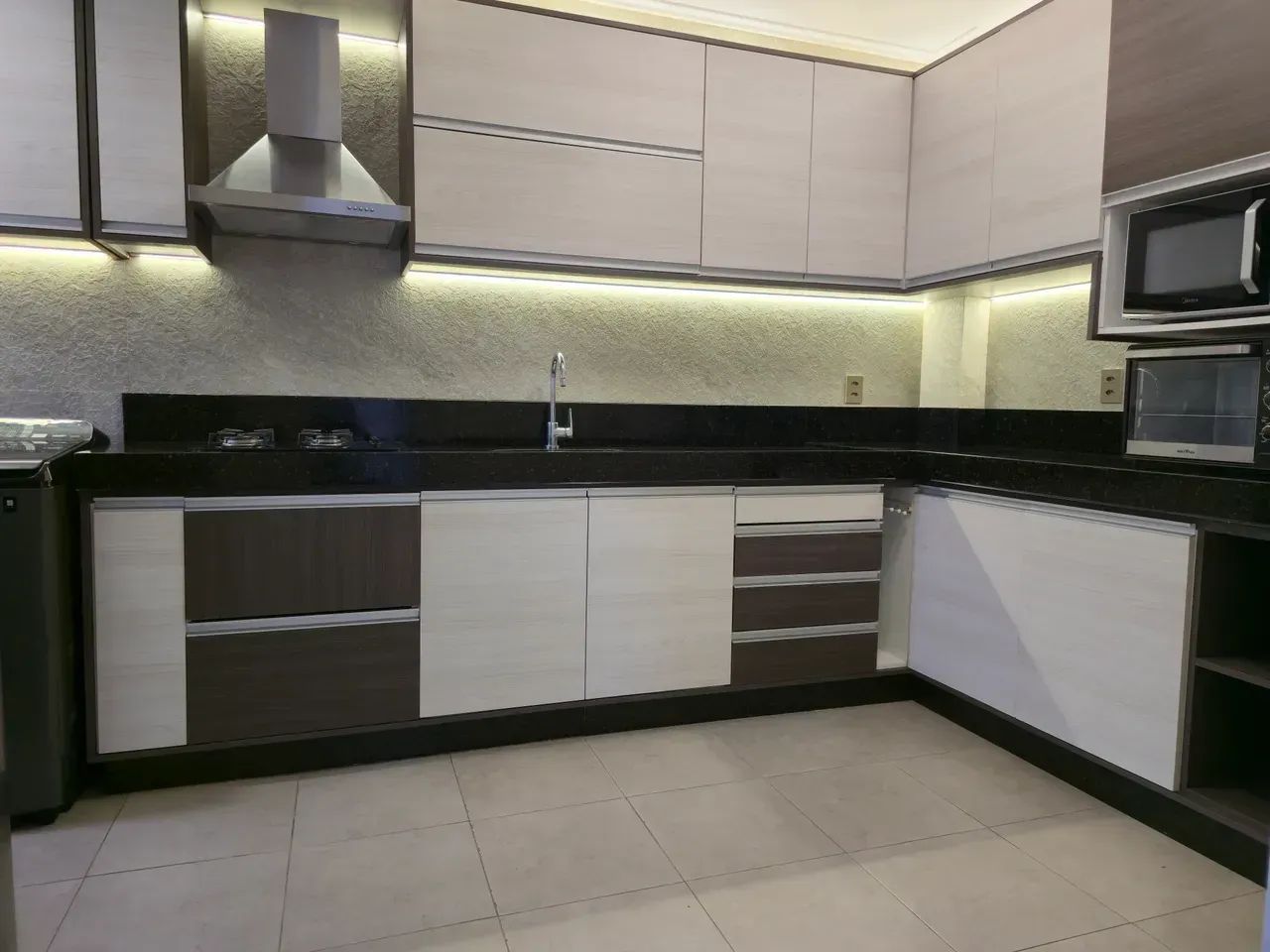 Apartamento para aluguel possui 100 metros quadrados com 2 quartos - Foto 3