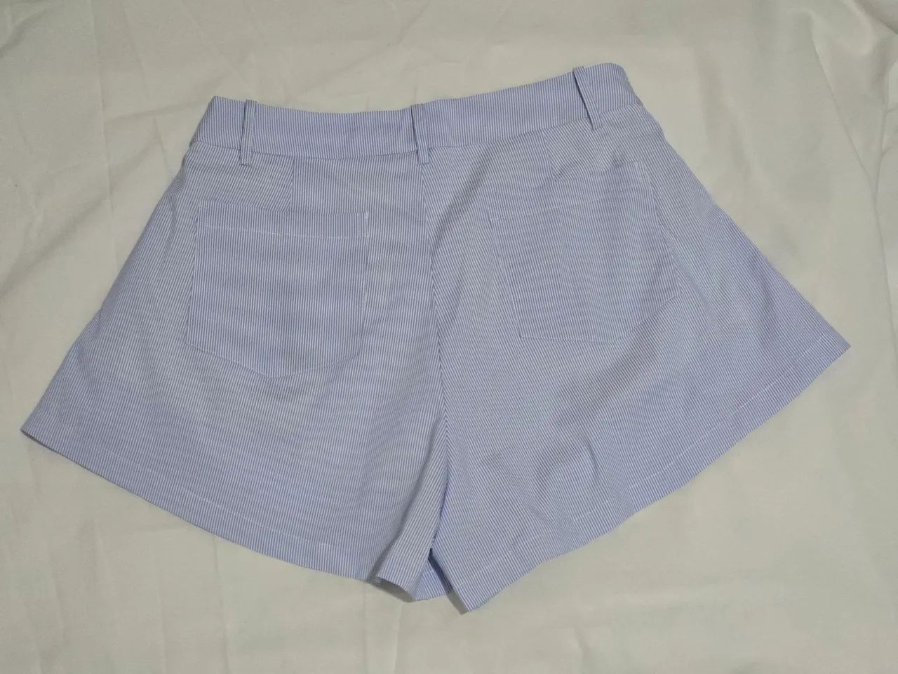 Short folgado  - Foto 2