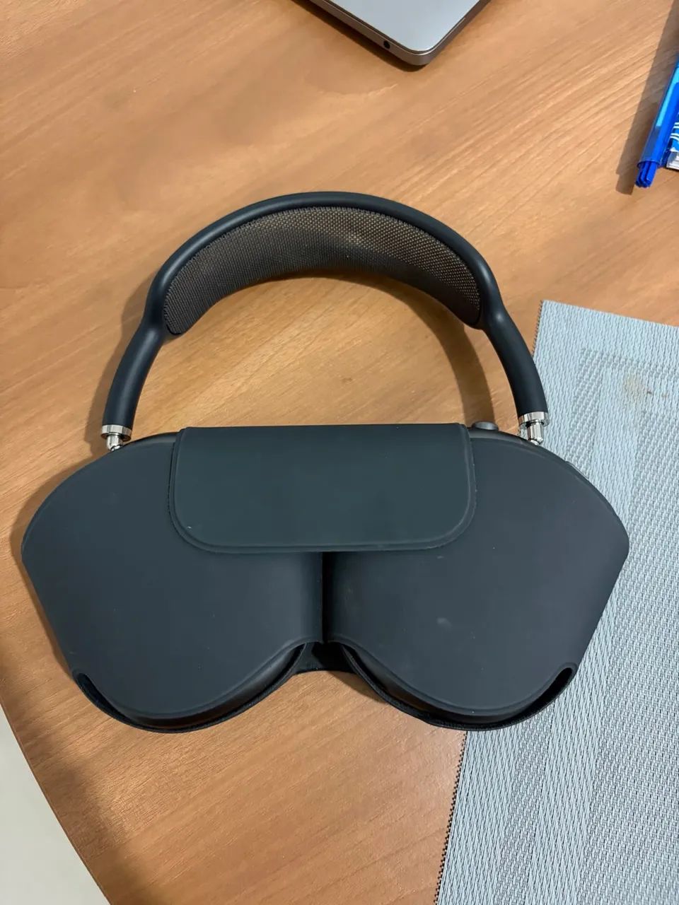 Airpods Max 1 usb-lightning space grey
