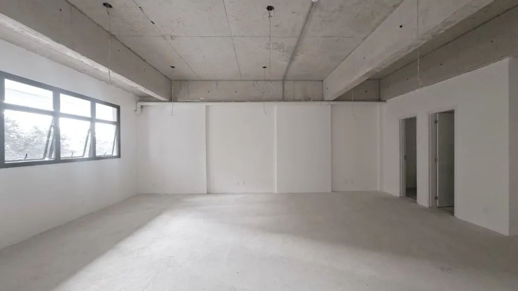 Sala comercial de 70,73 m² com 2 banheiros, varanda e vagas rotativas no Edifício Quadria  - Foto 5