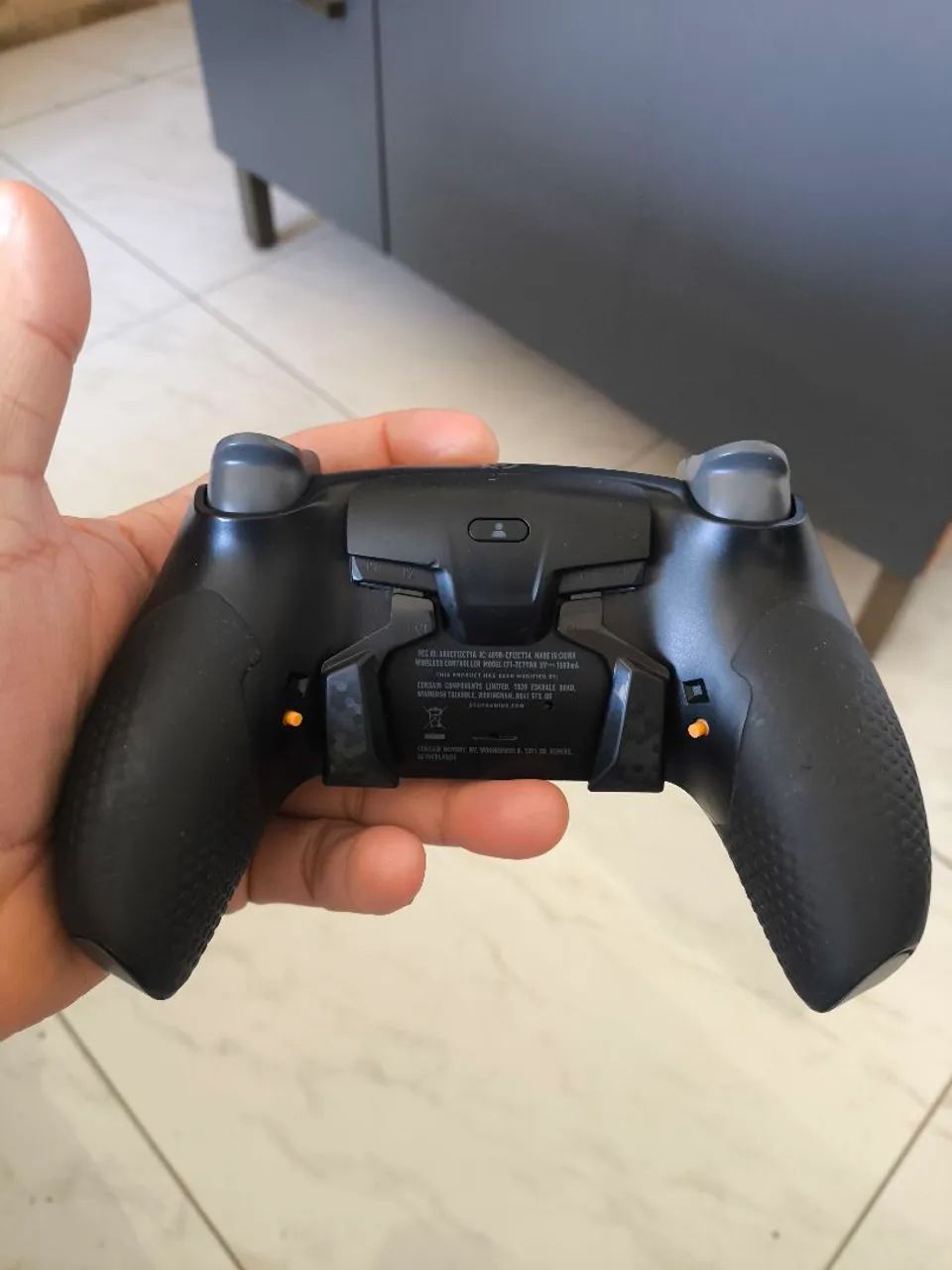 Scuf reflex com analógico halll efect TMR ksilver e com duas paddles reprogramaveis. - Foto 2