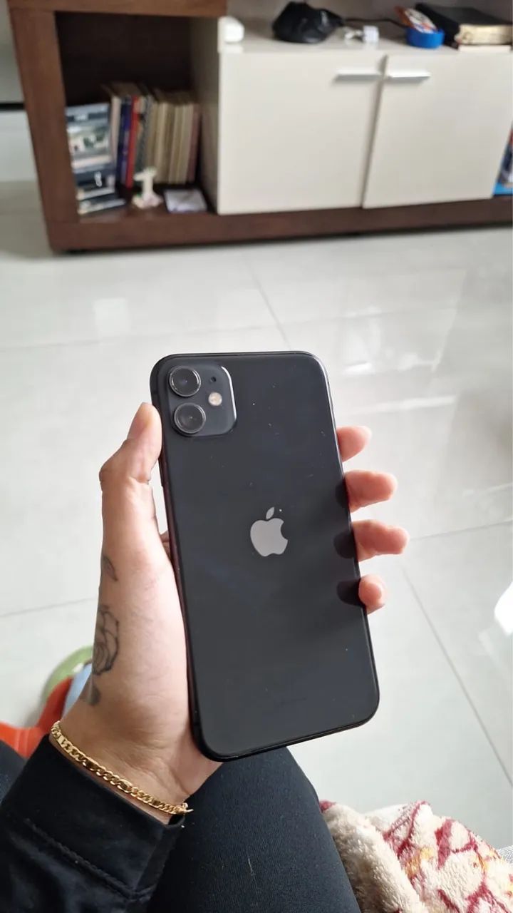 iPhone 11 64GB - Foto 2
