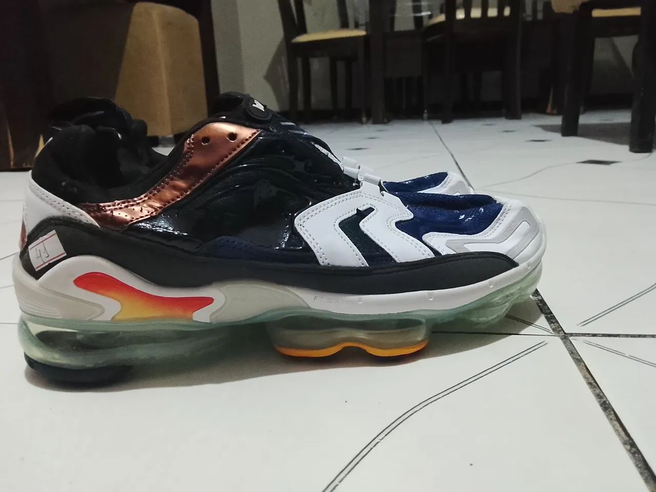 Tênis topado novo número 41  - Foto 2