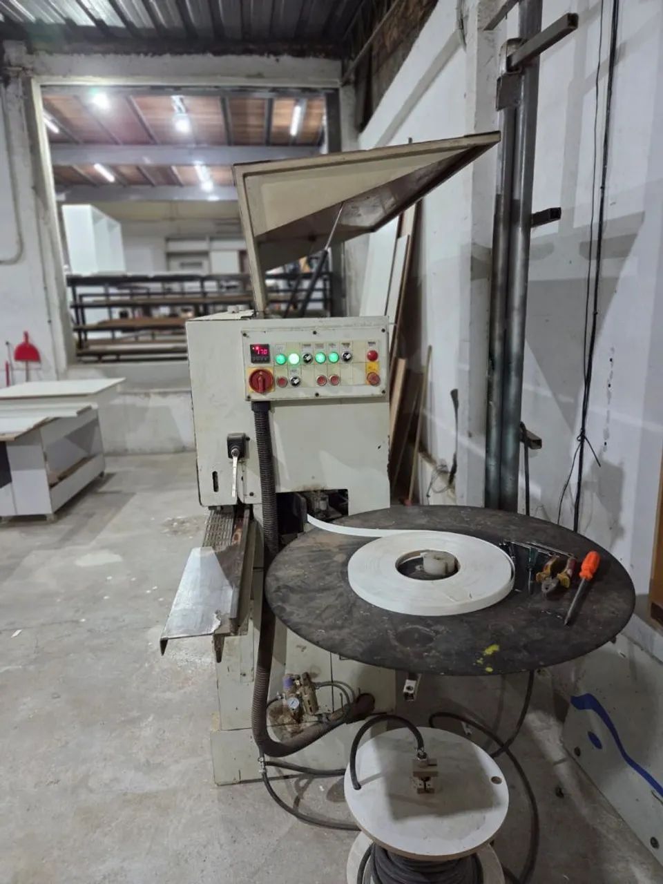 Coladeira Automática HOMAG 4 Grupos - Foto 2