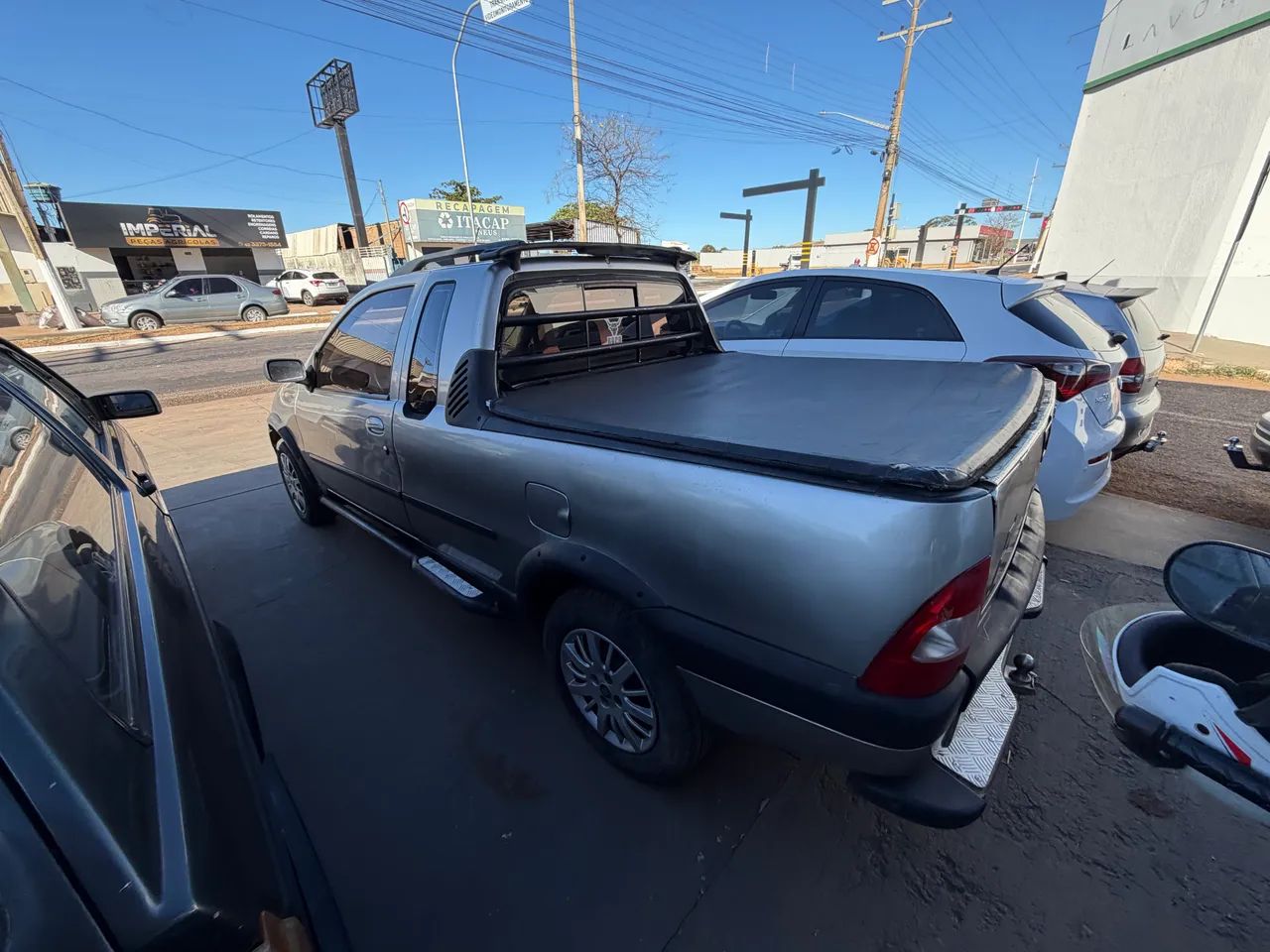 Fiat Strada Strada LX 1.6 mpi 16V 2000