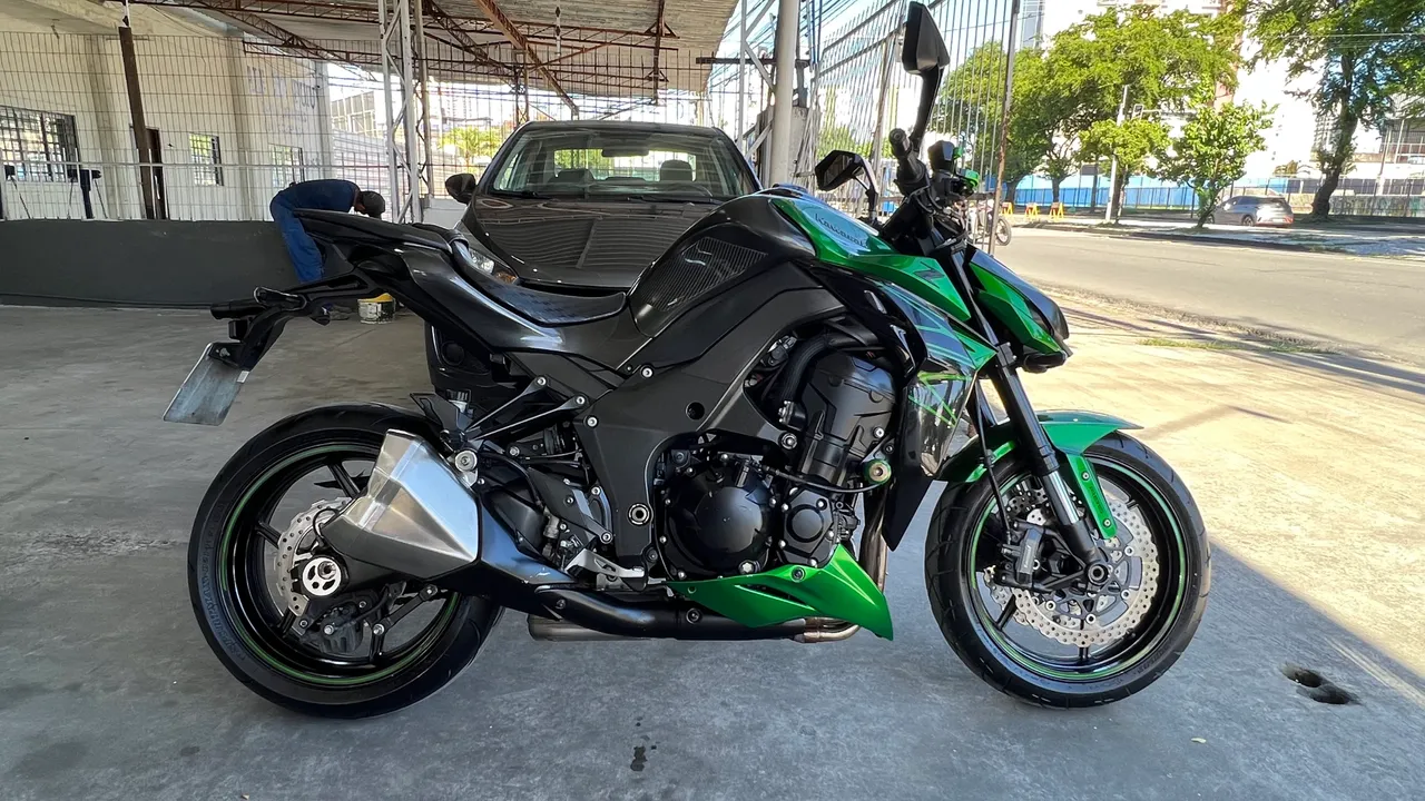Kawasaki Zx-10/ Zx-10r 1000cc 2022 - 1497062977 | OLX