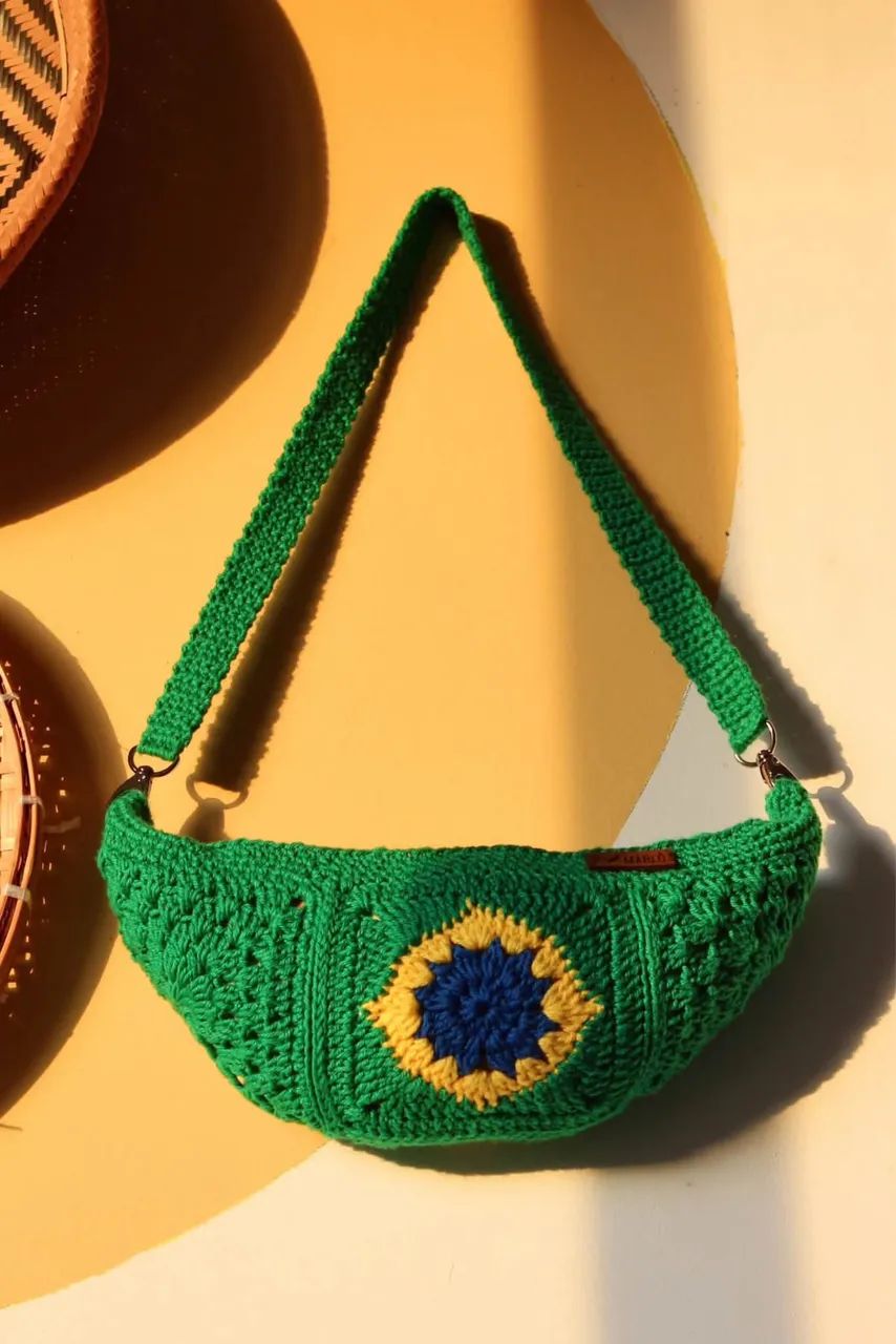 Pochete de crochê Brasil - Foto 2