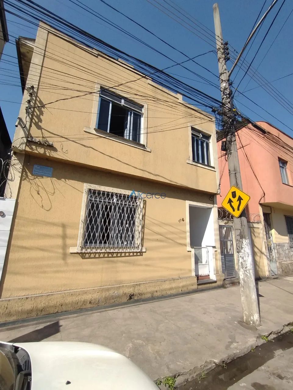 Casa de 2 quartos no Mariano Procópio!! - Foto 2