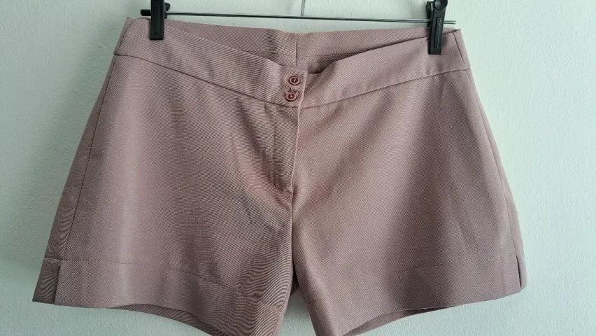 Short social feminino
