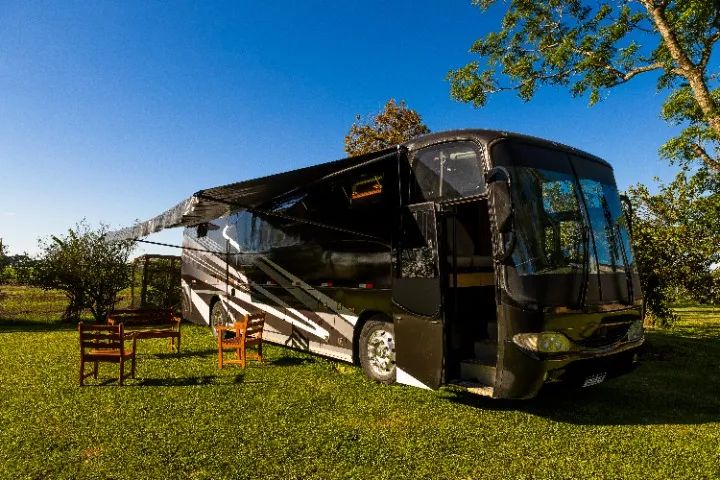 MOTORHOME dos sonhos a venda! Casa sobre rodas todo equipado para 9 pessoas! - Foto 5