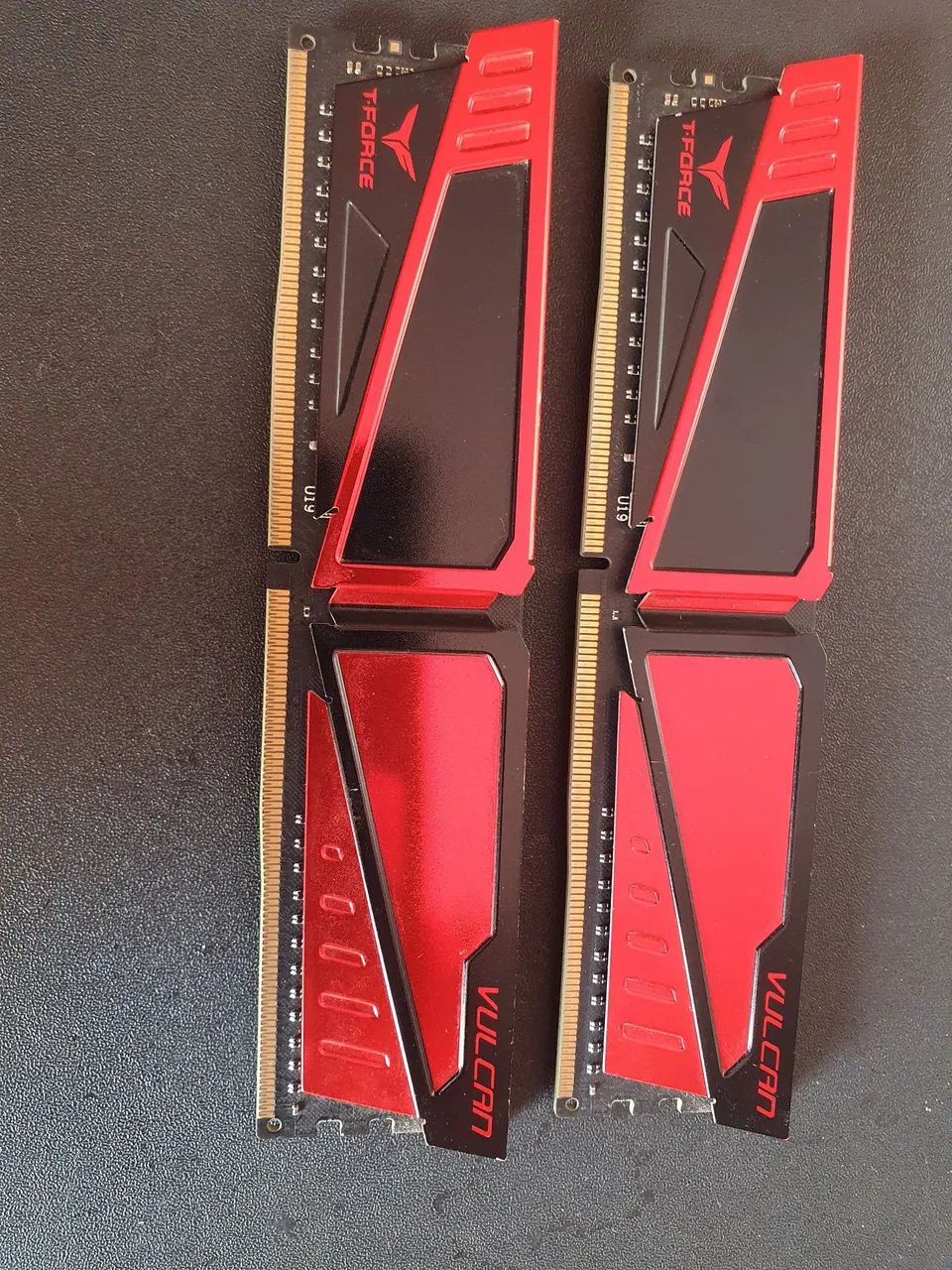 kit memória ram 16gb (2x8gb) ddr4 2666mhz team group t force