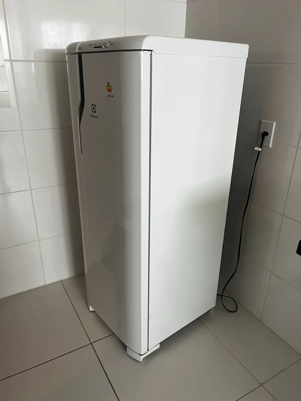 Plotagem Geladeira  - Foto 5