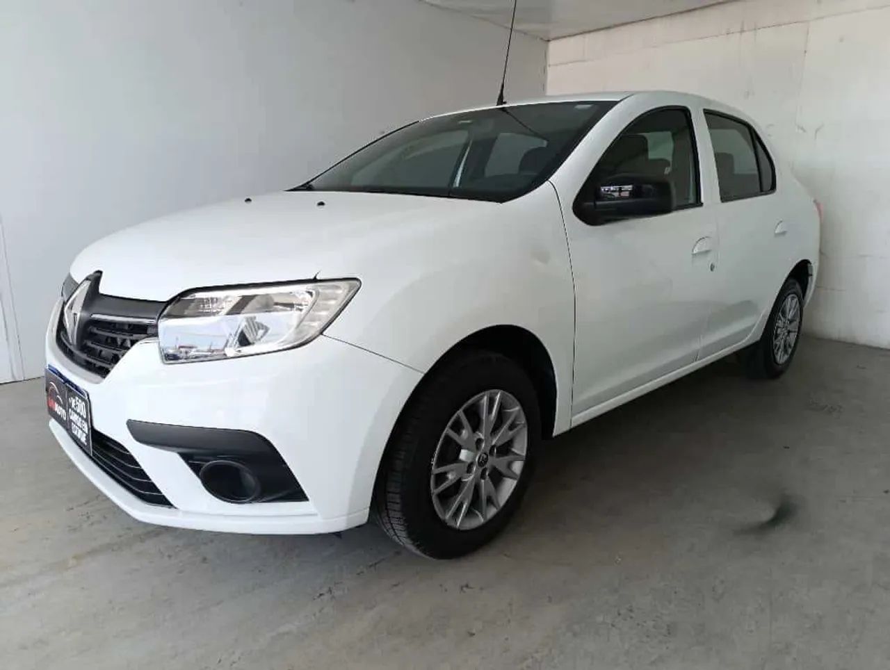Renault Logan 2023