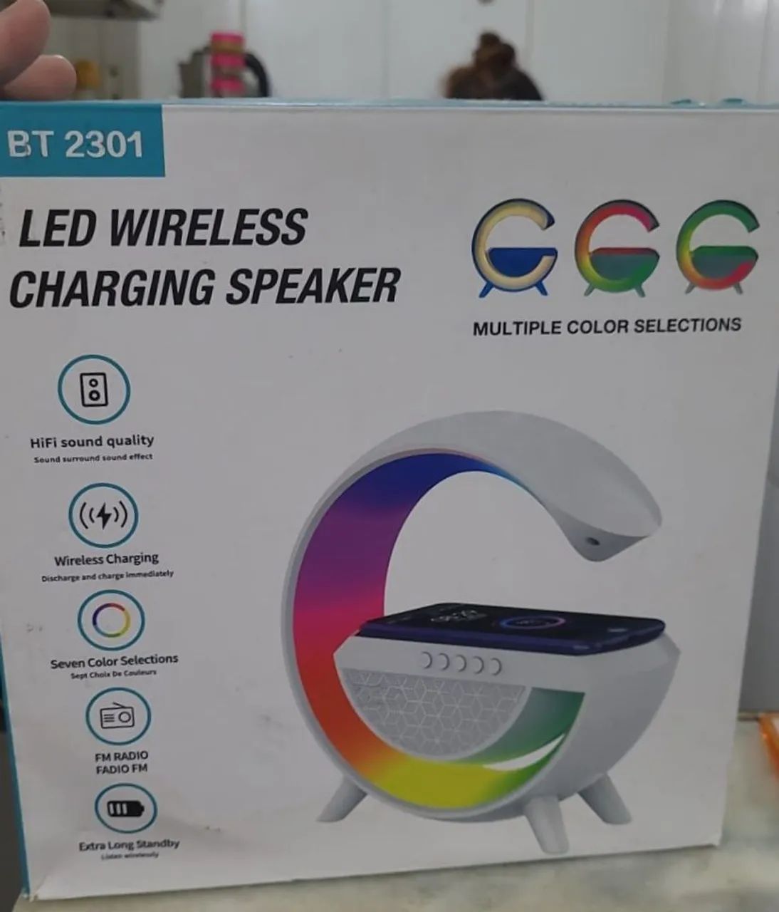 Caixa de som com Led, Bluetooth e USB, carga por endução 