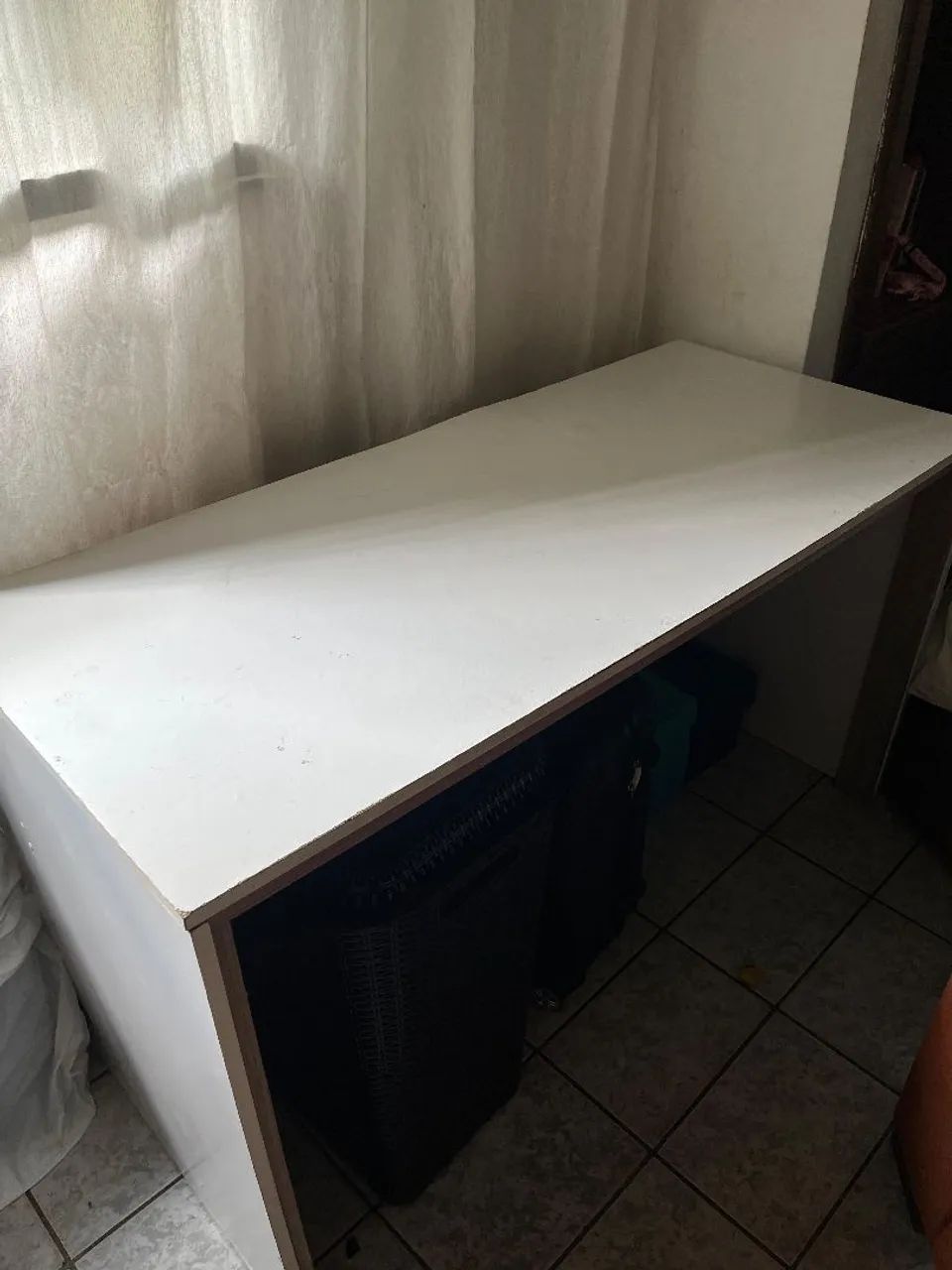Mesa grande para estudos 