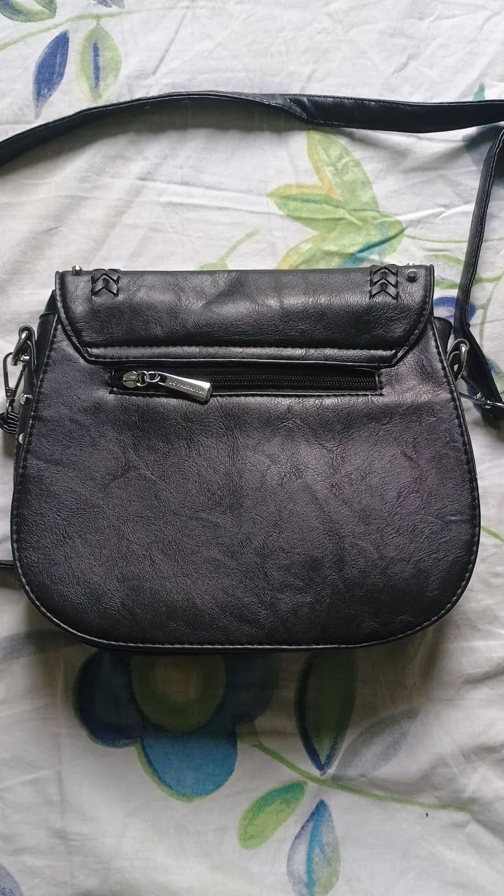 Bolsa feminina em couro  - Foto 3