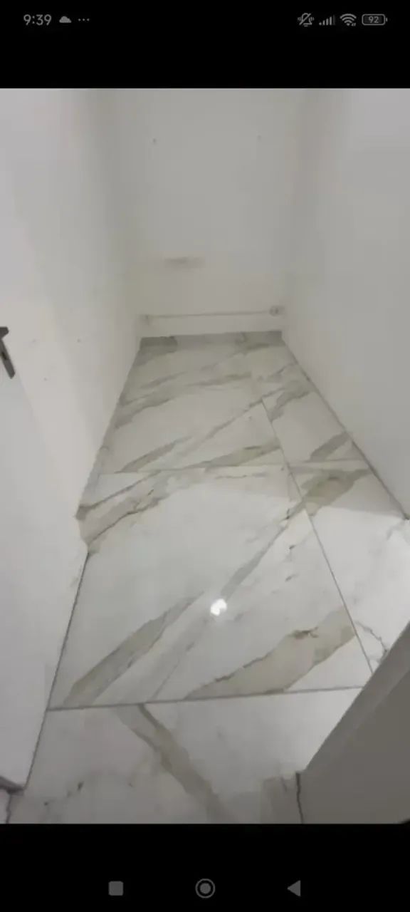 Imóvel para aluguel possui 45 metros quadrados com 3 quartos - Foto 2