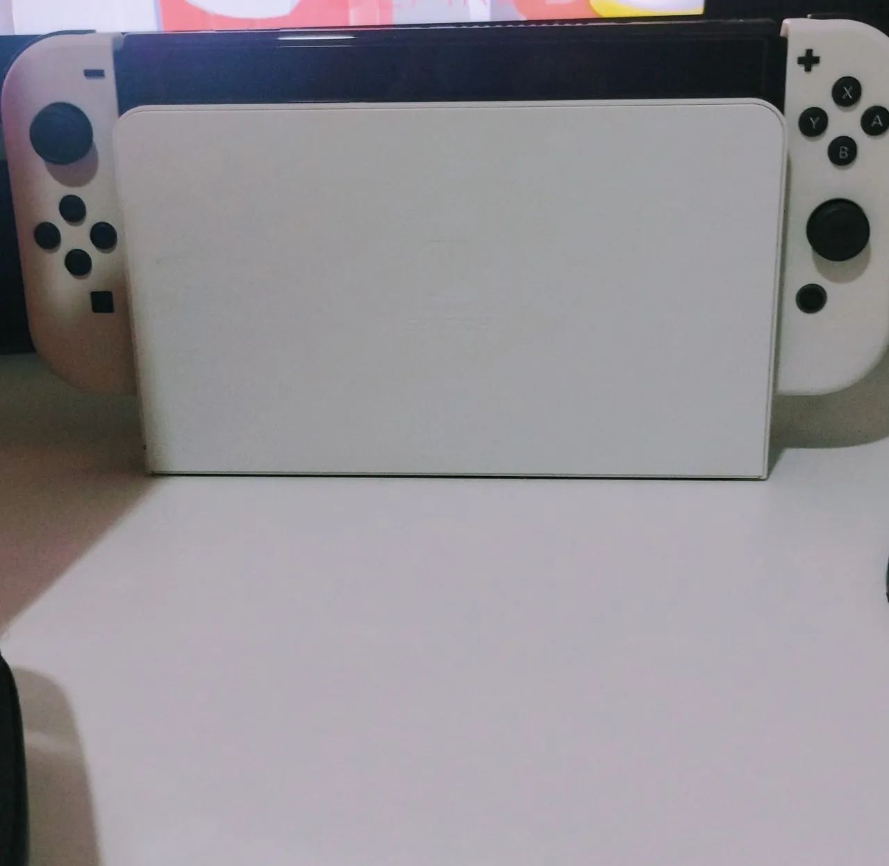 Nintendo Switch OLED + Jogo Físico + Acessórios - Foto 4