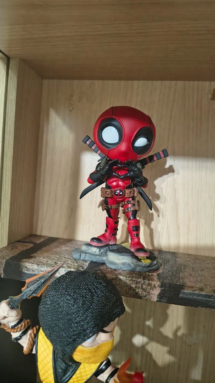 Minico Deadpool 436555690311034880