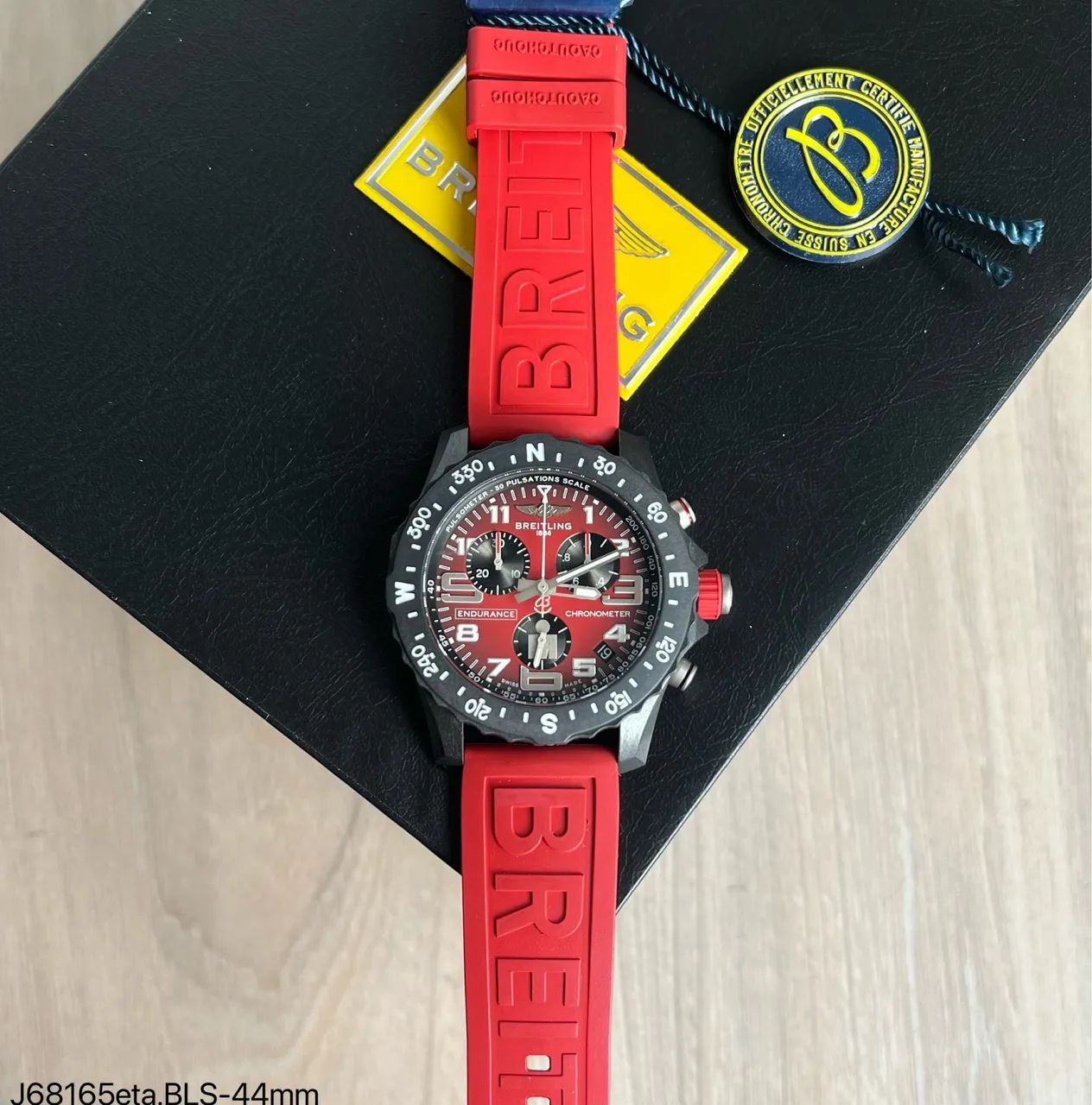 Relogio Breitling titânio dlc  superocean superquartz endurance  - Foto 5