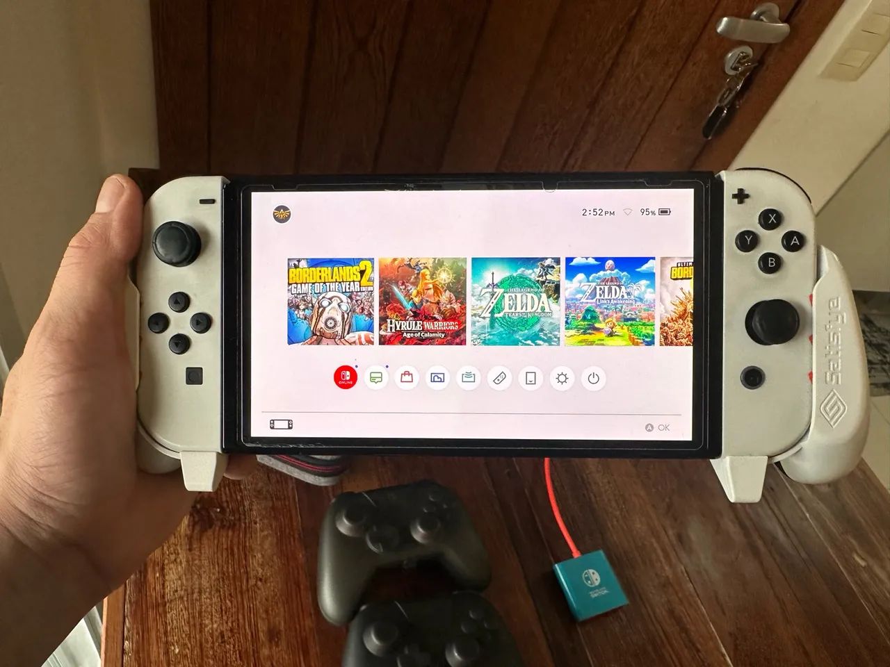 Nintendo Switch OLED + Acessórios  - Foto 3
