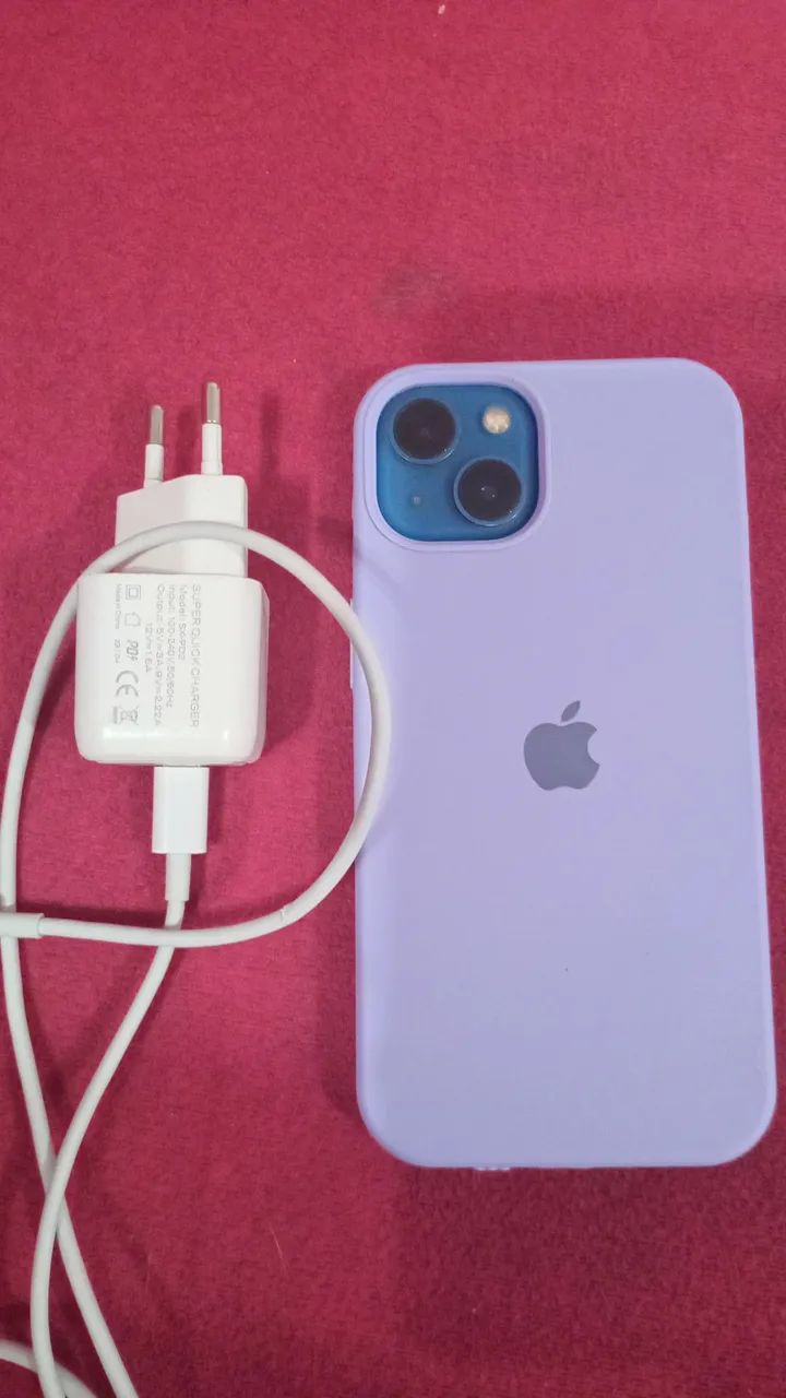 Iphone 13 tudo perfeito com carregador  - Foto 2