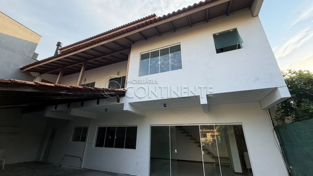 CASA A VENDA EM ITAGUAÇU - FLORIANÓPOLIS - AREA CONSTRUIDA DE 248M² -TERRENO COM 331 M² - Foto 2