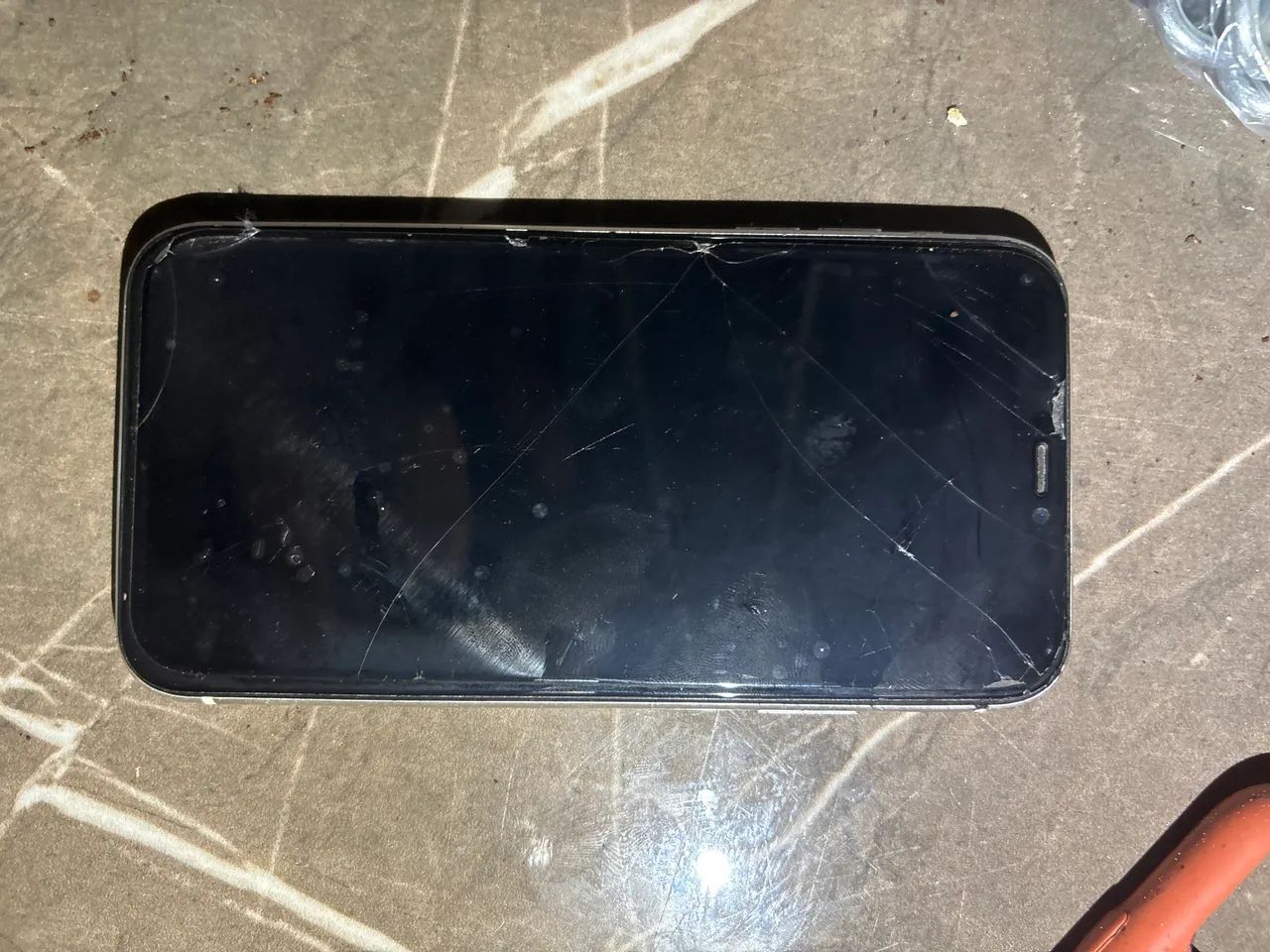 iPhone 11 - Foto 2