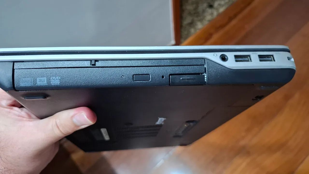 Notebook Dell Latitude E6440 - Foto 4