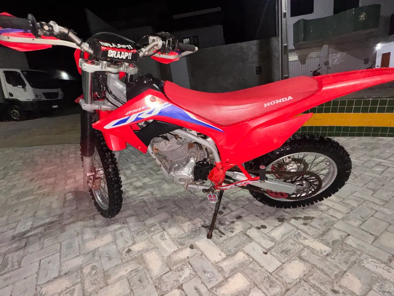 CRF 250 F  - Foto 5