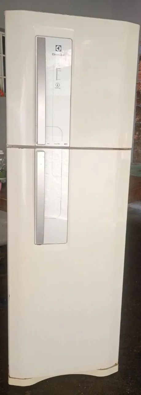 Vendo essa geladeira por 700 - Foto 4