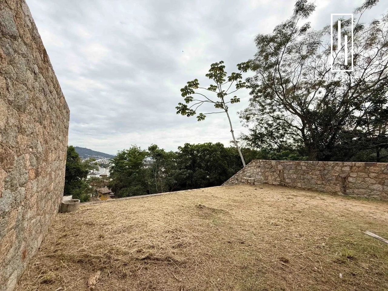 Lindo terreno no Corrego Grande junto a natureza - Foto 5