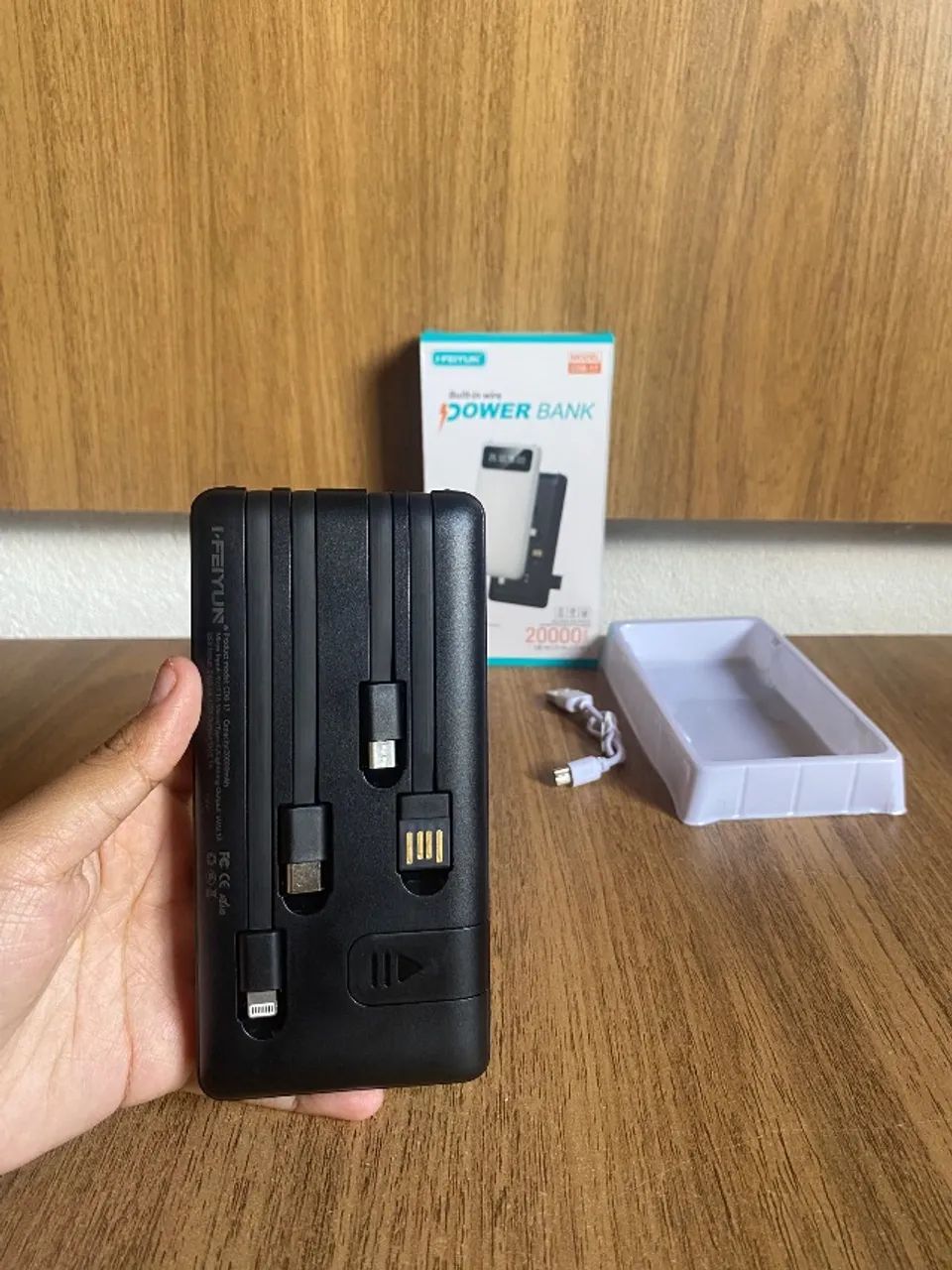 Power Bank 20.000mAh - 4 Cabos + Lanterna - Foto 5
