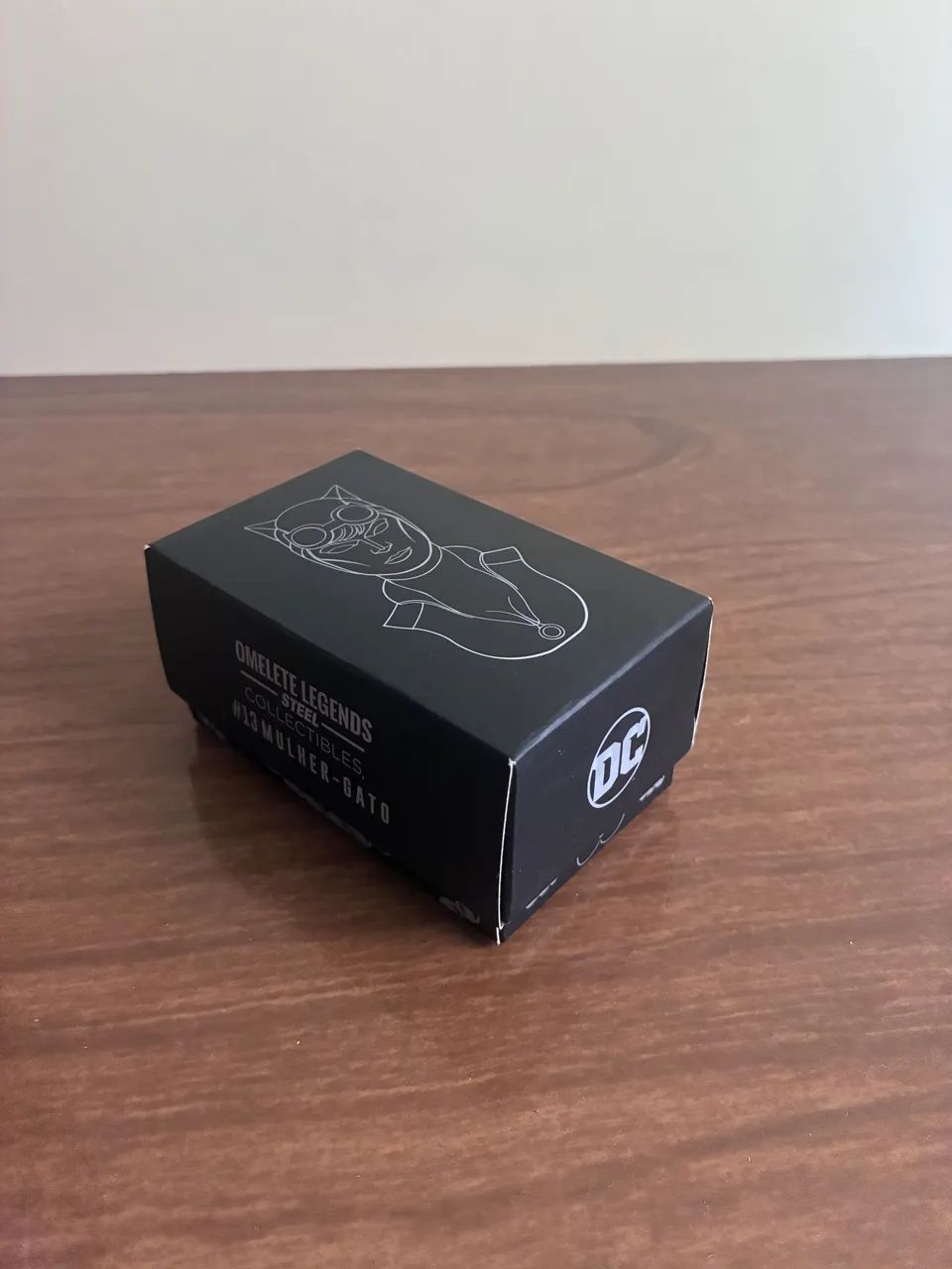 Mini busto Omelete Box Mulher Gato - Foto 4
