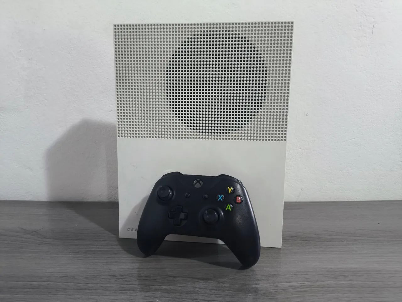 Xbox One S